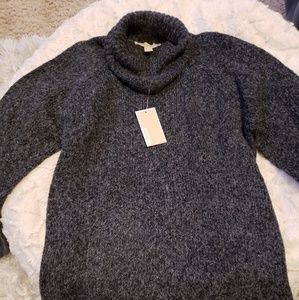 🚫SOLD🚫NWT Authentic Michael kors sweater